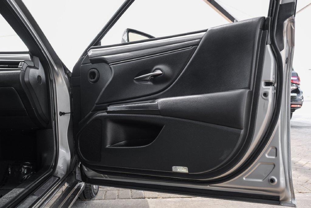 Used 2021 Lexus ES 350 F Sport w/ Accessory Package 2 FWD image 52