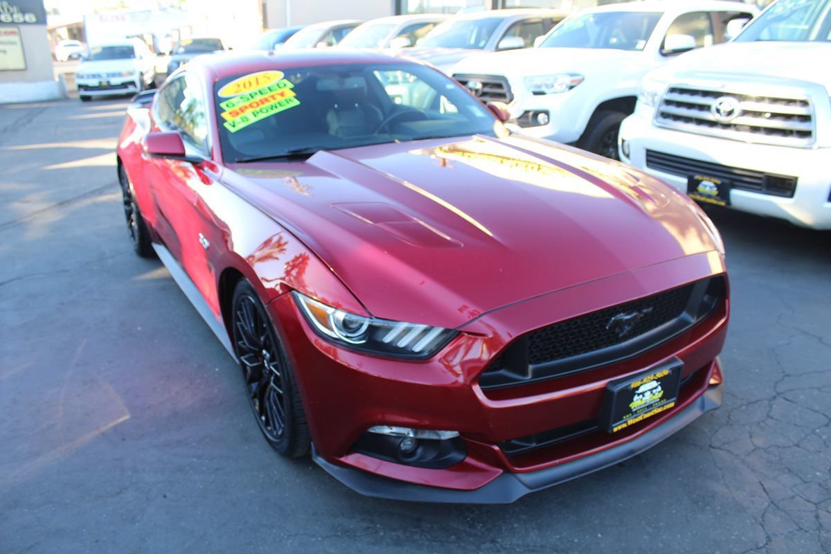 Used 2015 Ford Mustang GT Premium w/ GT Performance Package RWD image 8