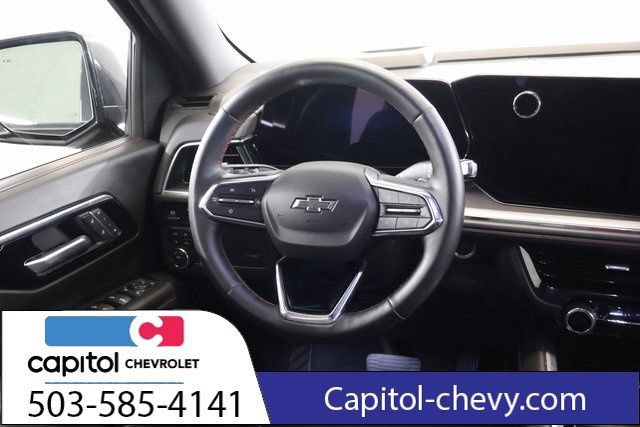 Used 2025 Chevrolet Suburban RST w/ Comfort Package AWD/4WD image 16