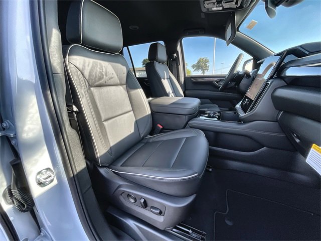 New 2026 GMC Yukon Elevation image 28