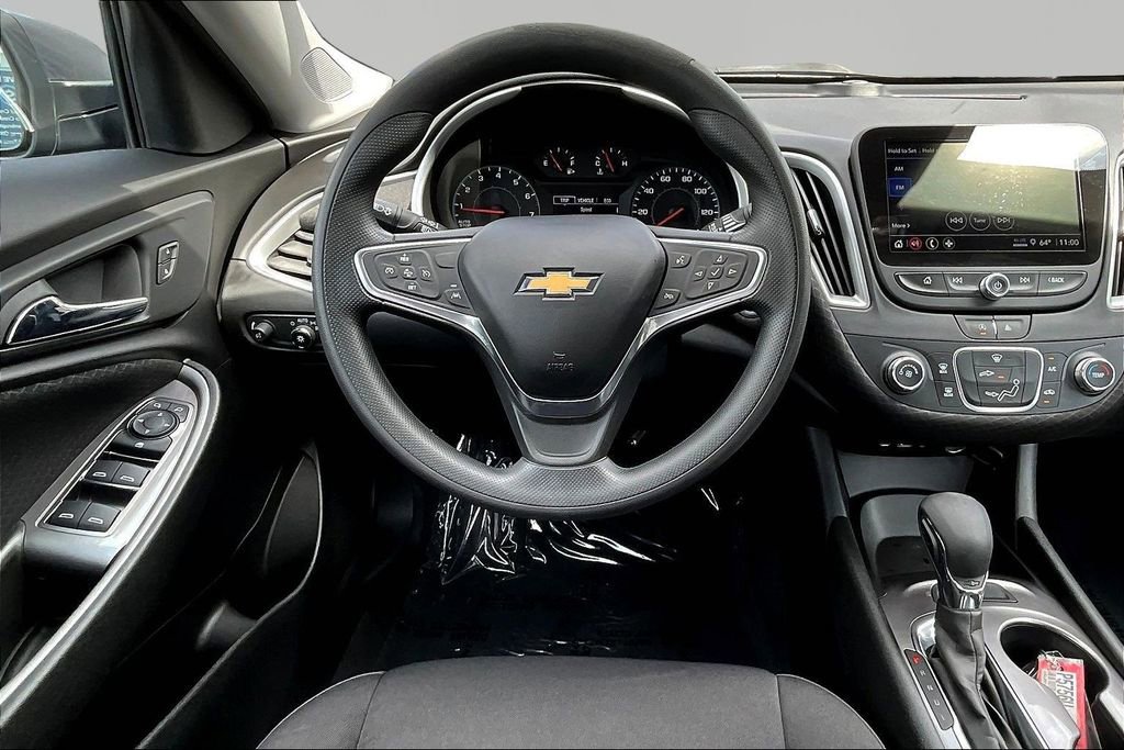 Used 2023 Chevrolet Malibu LS FWD image 8
