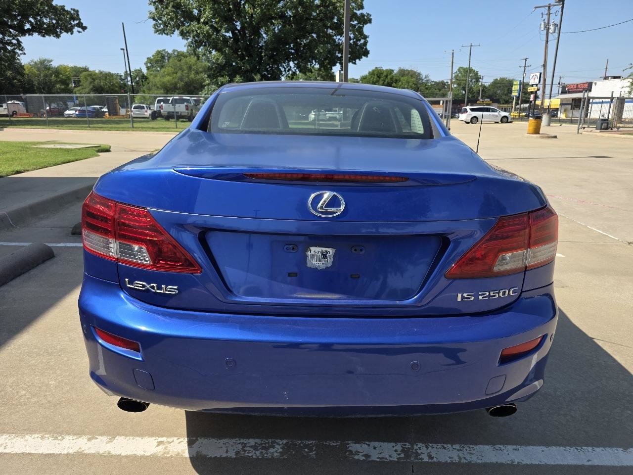 Used 2010 Lexus IS 250C RWD image 6