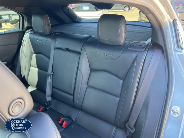 Used 2024 Cadillac XT4 Premium Luxury image 15