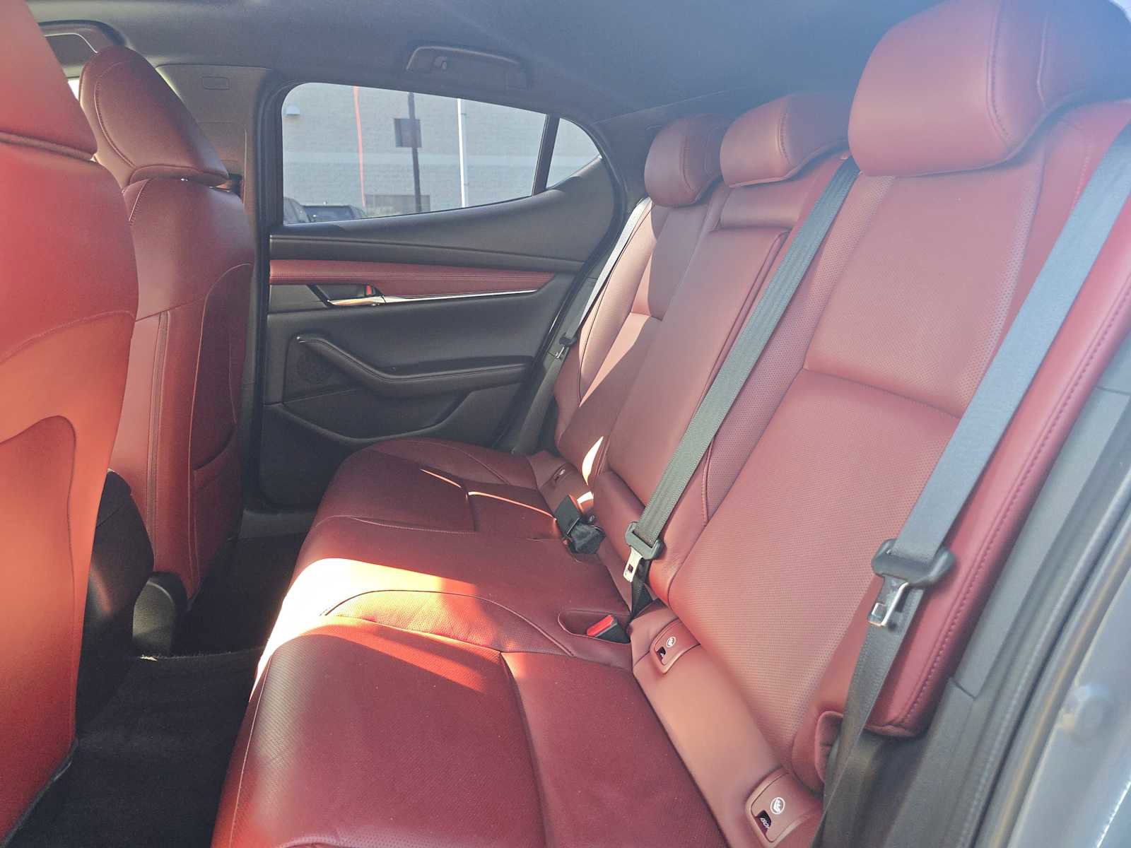 Used 2024 MAZDA MAZDA3 s image 19