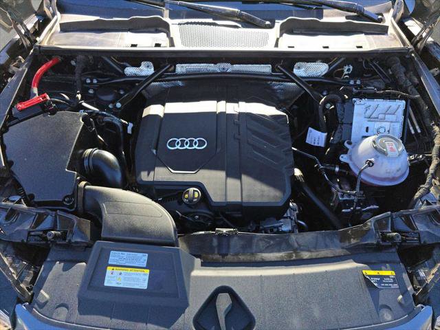 Used 2023 Audi Q5 2.0T Premium Plus w/ Premium Plus Package AWD/4WD image 35