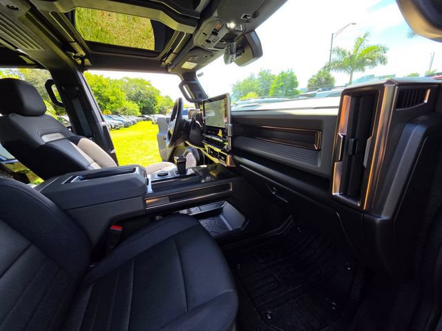 Used 2025 GMC Hummer EV 2X AWD/4WD image 22