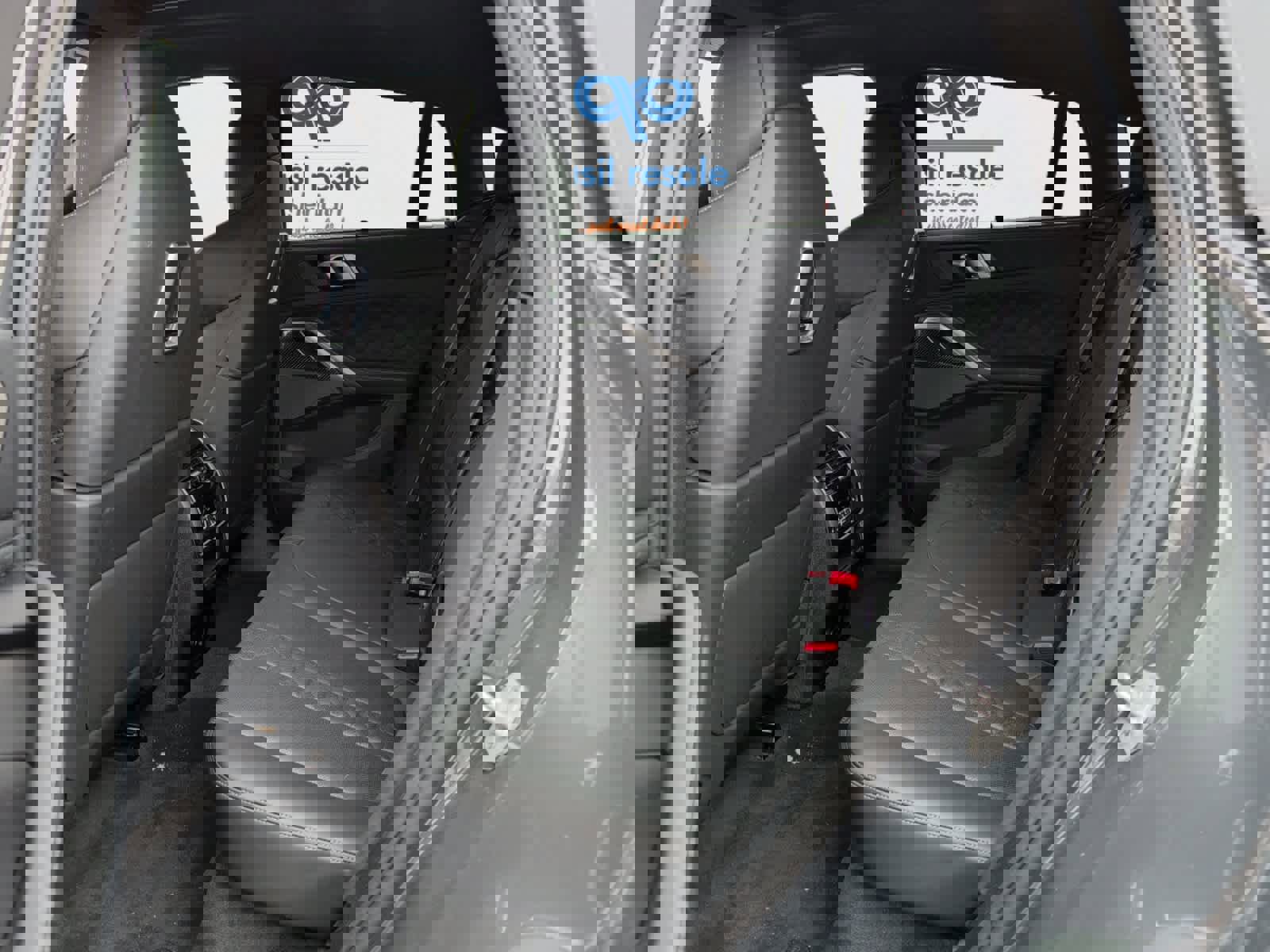 Used 2025 BMW X6 M Competition w/ Executive Package image 19