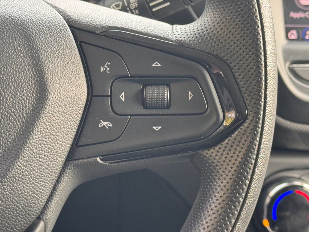 Used 2022 Chevrolet TrailBlazer LT w/ Driver Confidence Package image 16