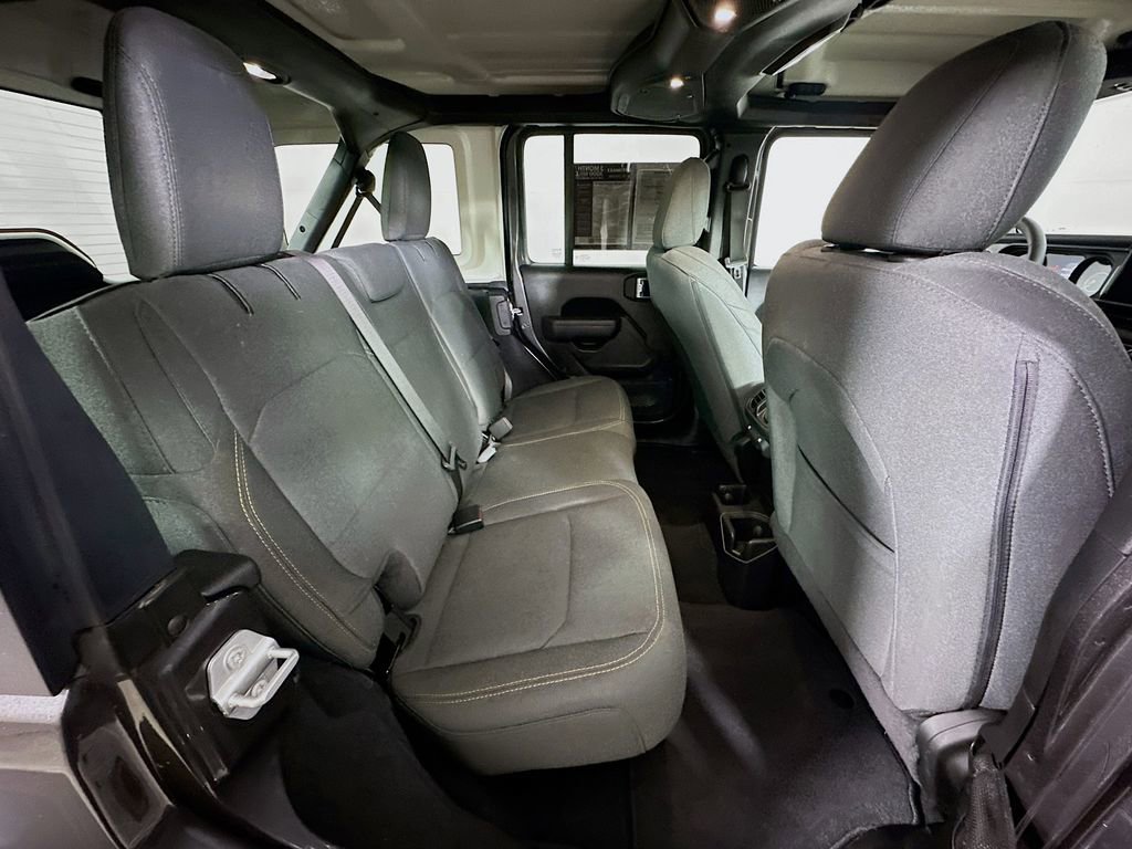 Used 2024 Jeep Wrangler Sport S image 11