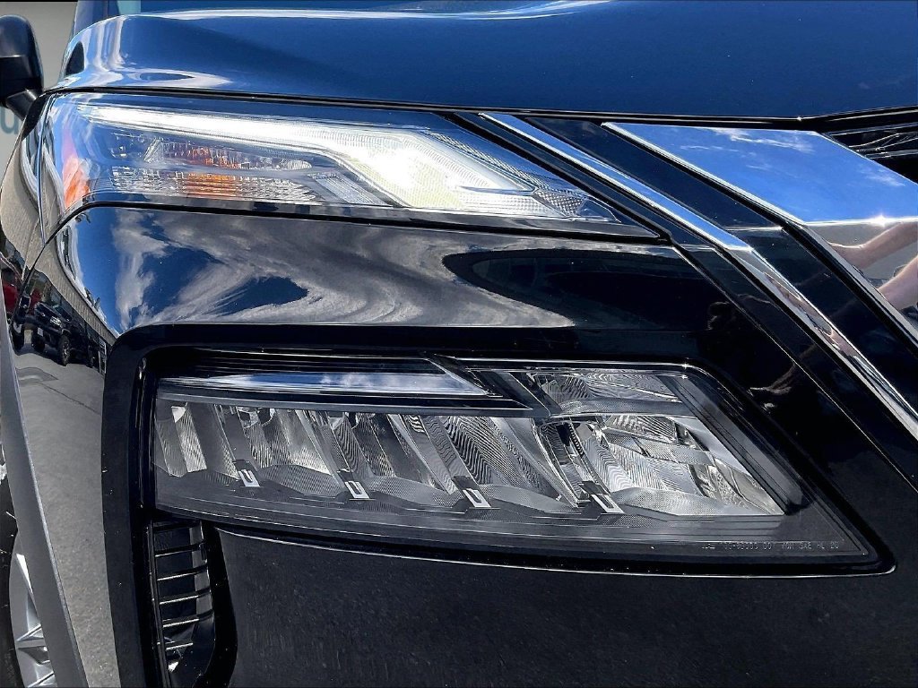 Certified 2023 Nissan Rogue S AWD/4WD image 33