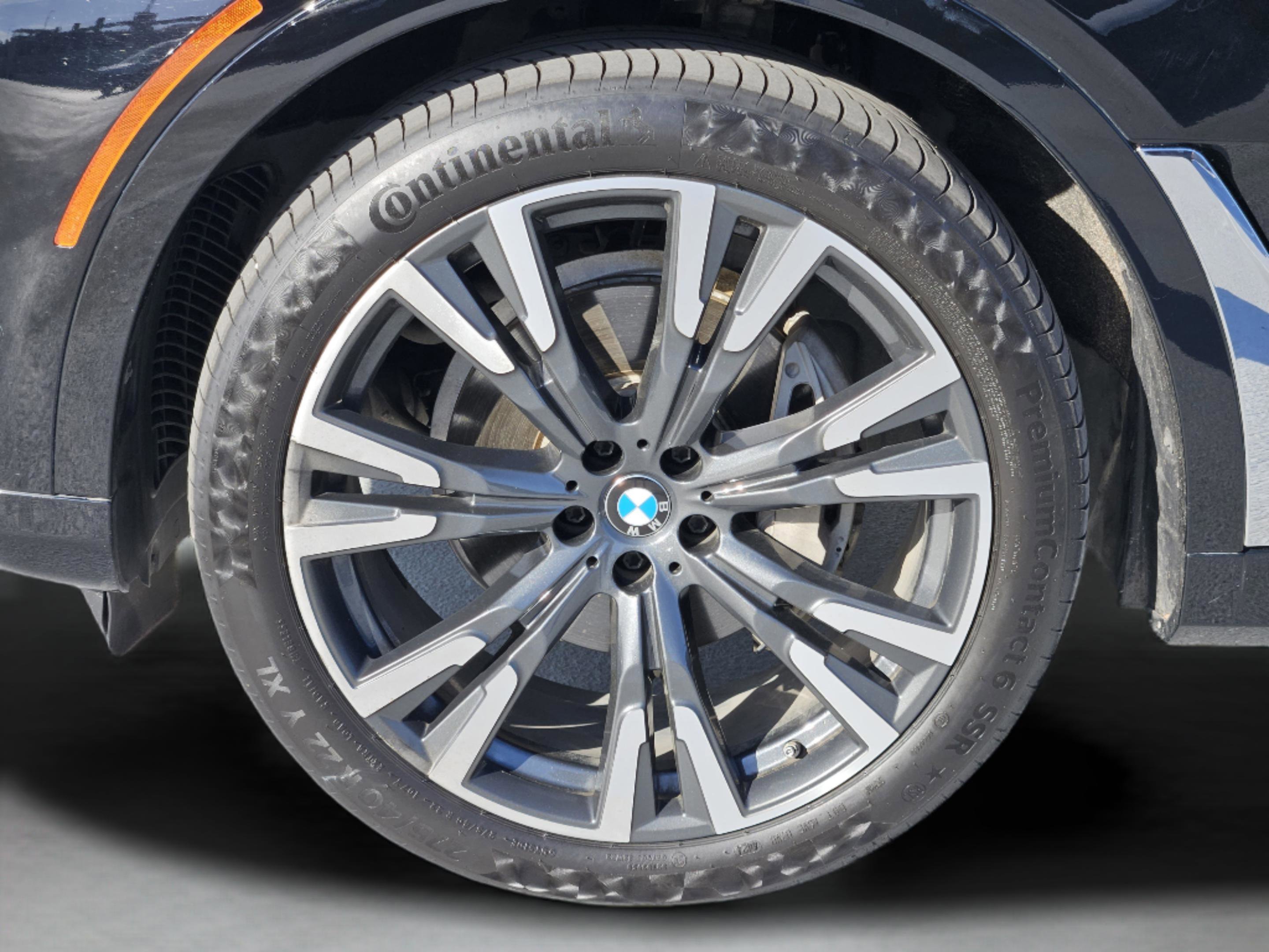 Used 2020 BMW X7 xDrive40i w/ Premium Package image 13