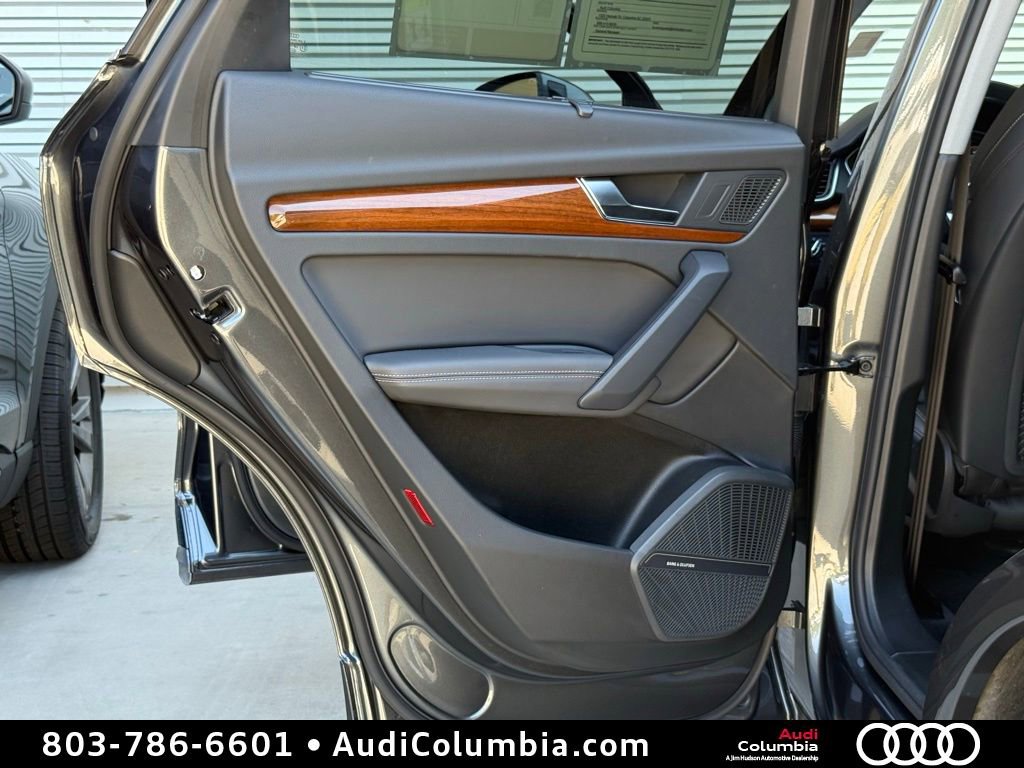Used 2023 Audi Q5 2.0T Prestige AWD/4WD image 25