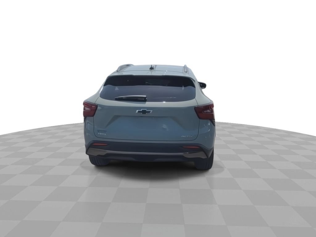 Used 2024 Chevrolet Trax ACTIV w/ Sunroof Package FWD image 7