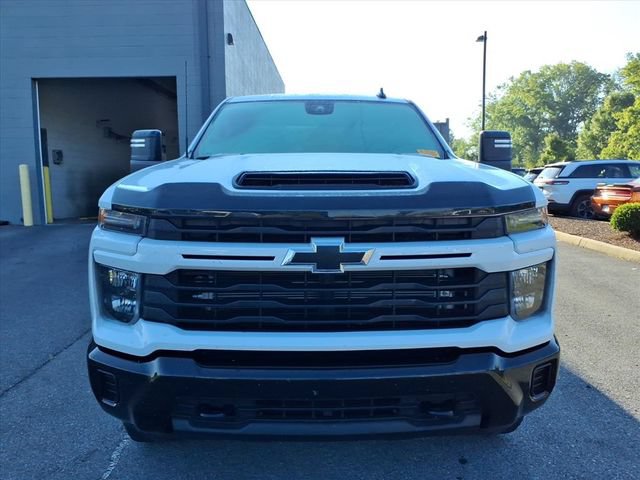 Used 2024 Chevrolet Silverado 2500 Custom w/ Custom Value Package AWD/4WD image 13