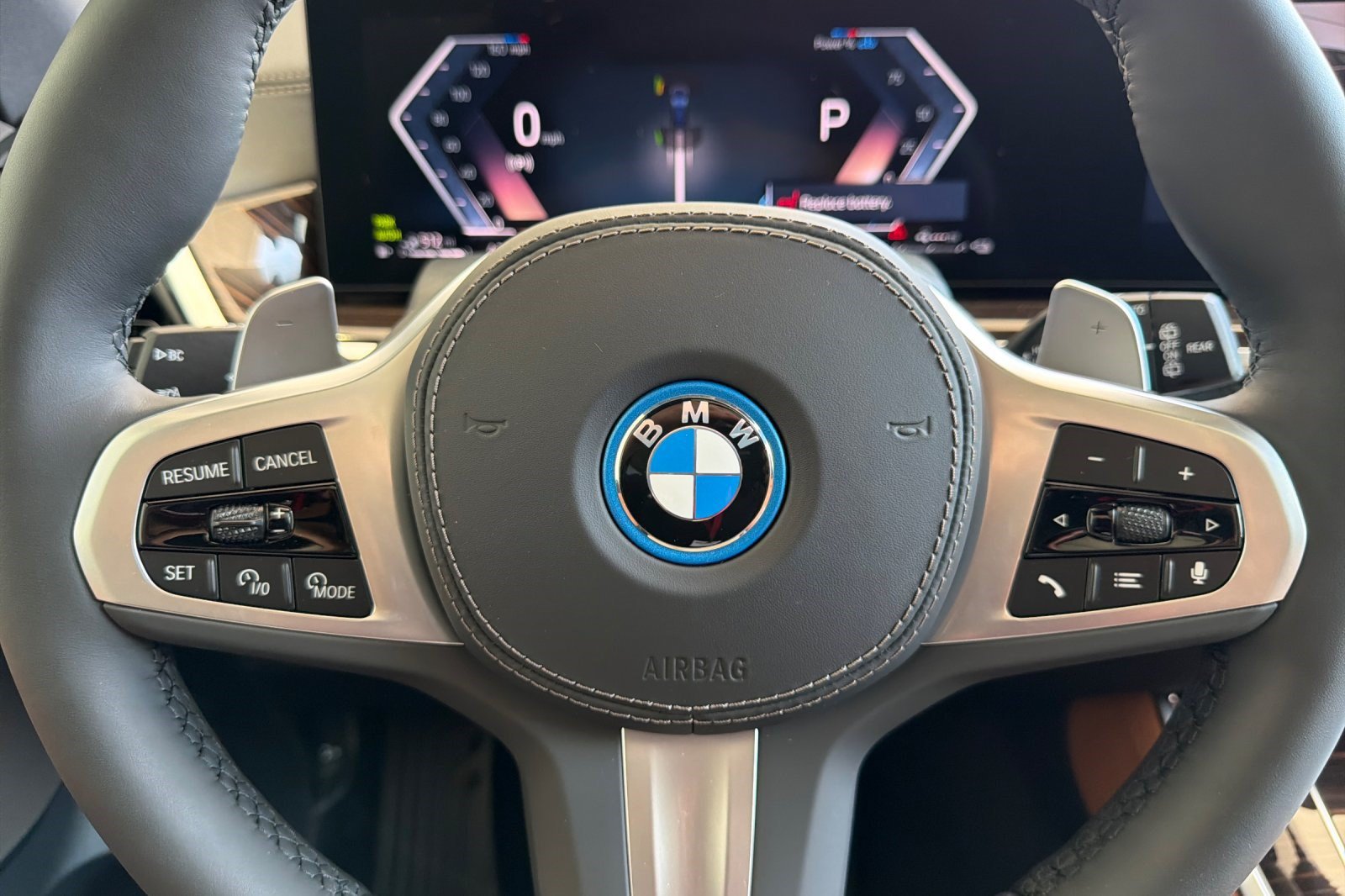 New 2026 BMW X5 xDrive50e w/ M Sport Package AWD/4WD image 11