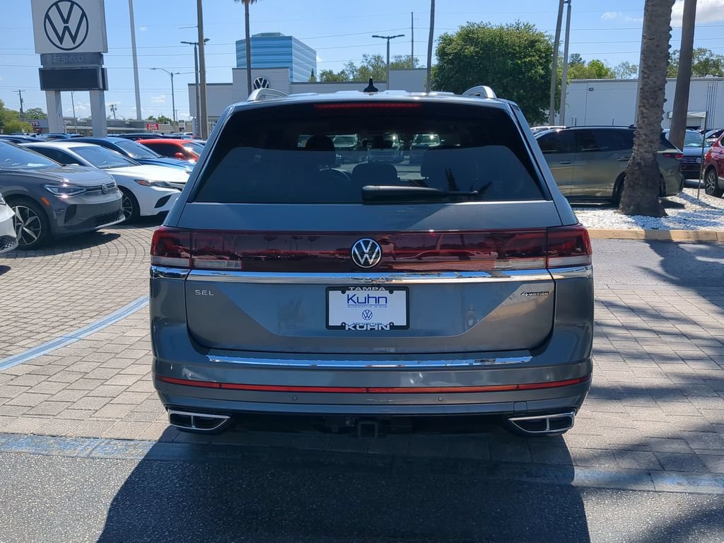 Used 2025 Volkswagen Atlas SEL Premium R-Line AWD/4WD image 5
