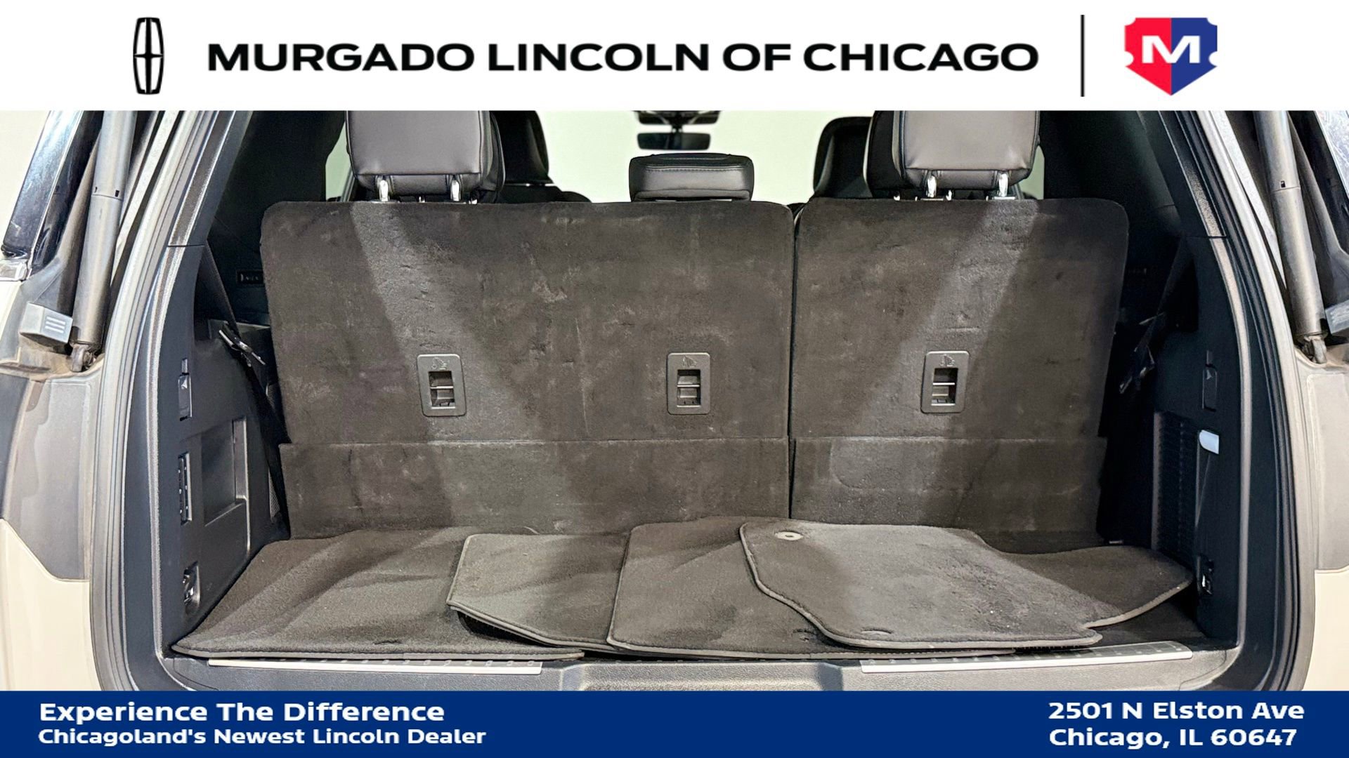 Used 2023 Lincoln Navigator Reserve image 33