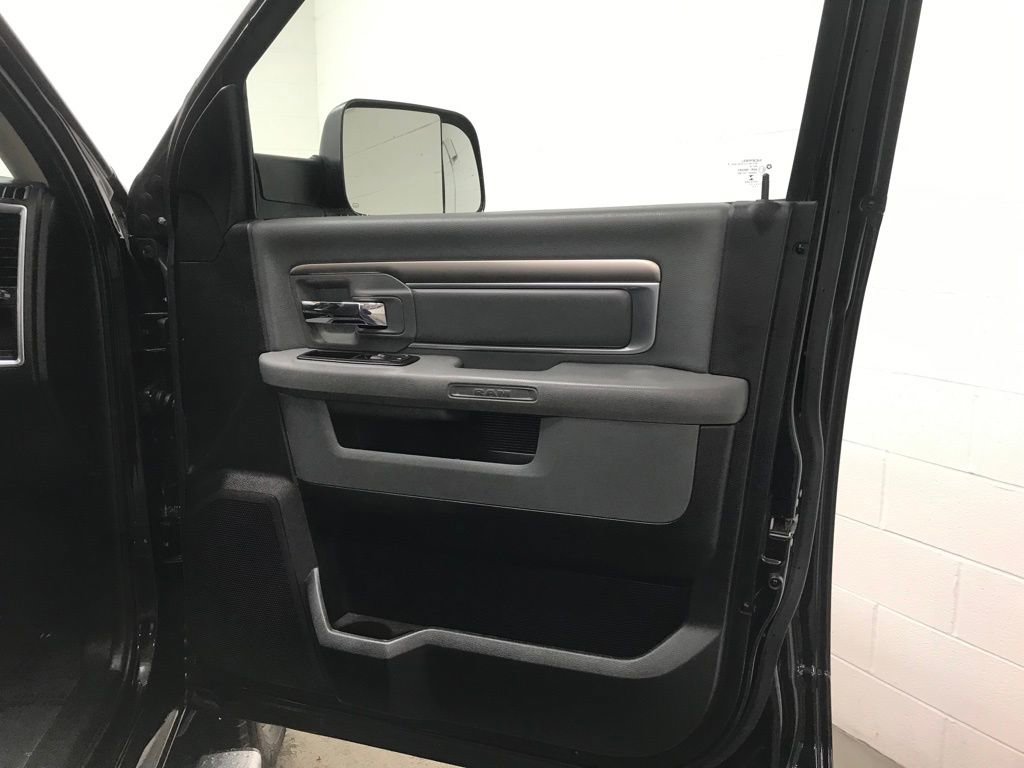 Used 2015 RAM 2500 Big Horn image 36