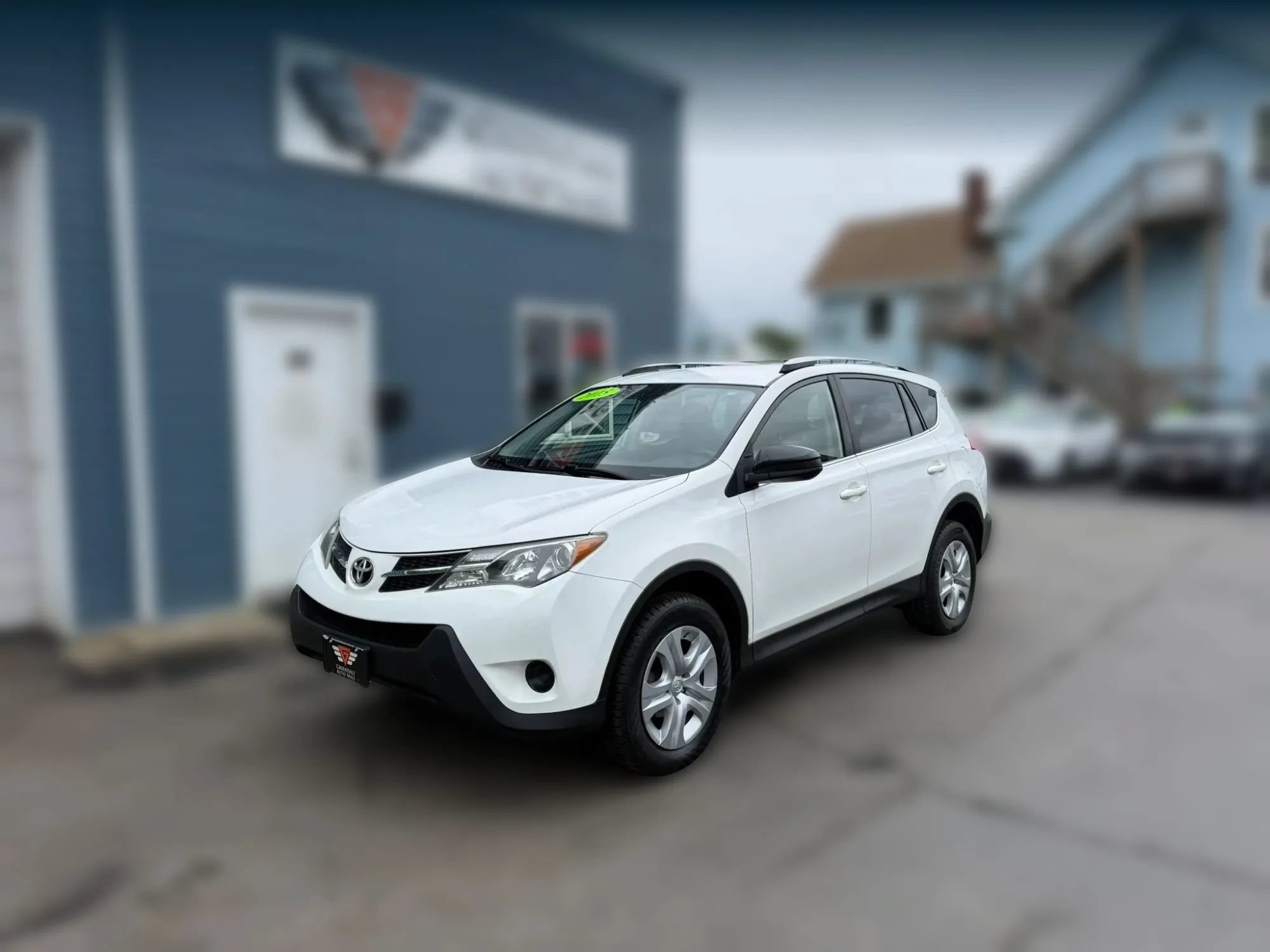 Used 2015 Toyota RAV4 LE AWD/4WD image 4