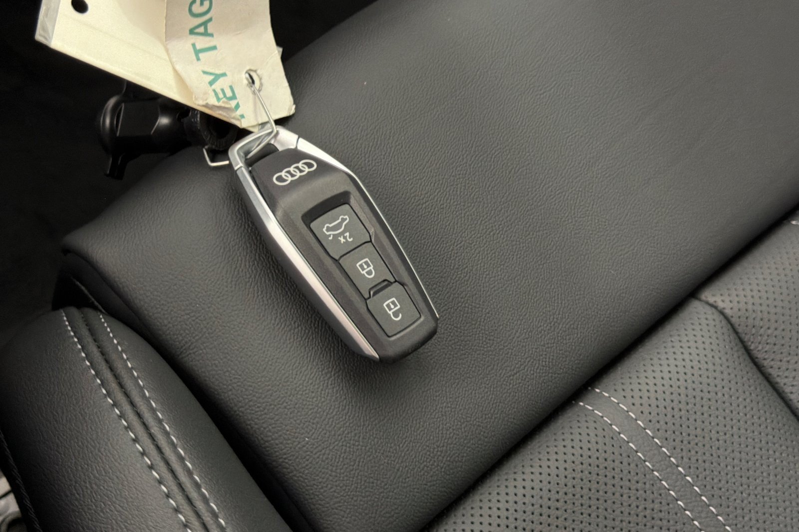 New 2027 Audi A6 e-tron Premium Plus AWD/4WD image 23