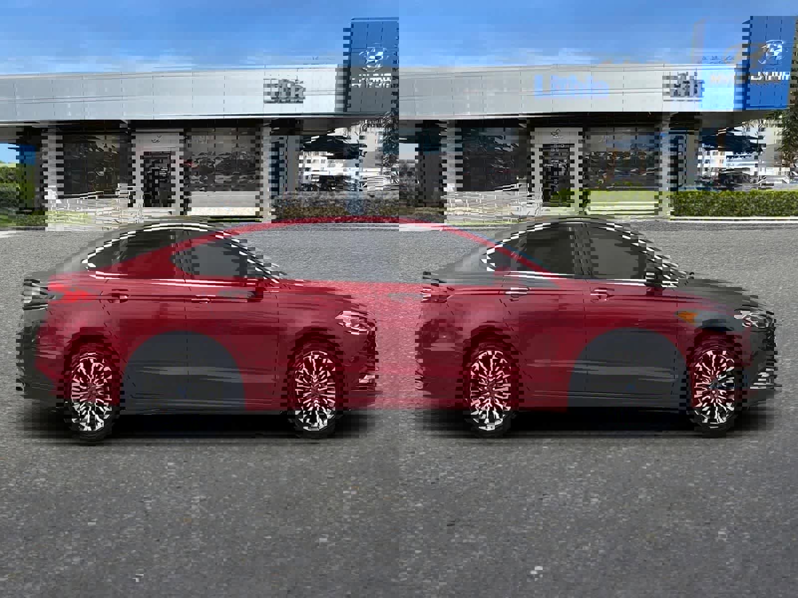 Used 2017 Ford Fusion SE w/ Fusion SE Technology Package FWD image 9