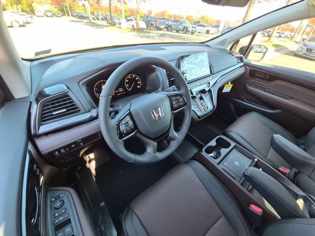 New 2027 Honda Odyssey Elite image 3