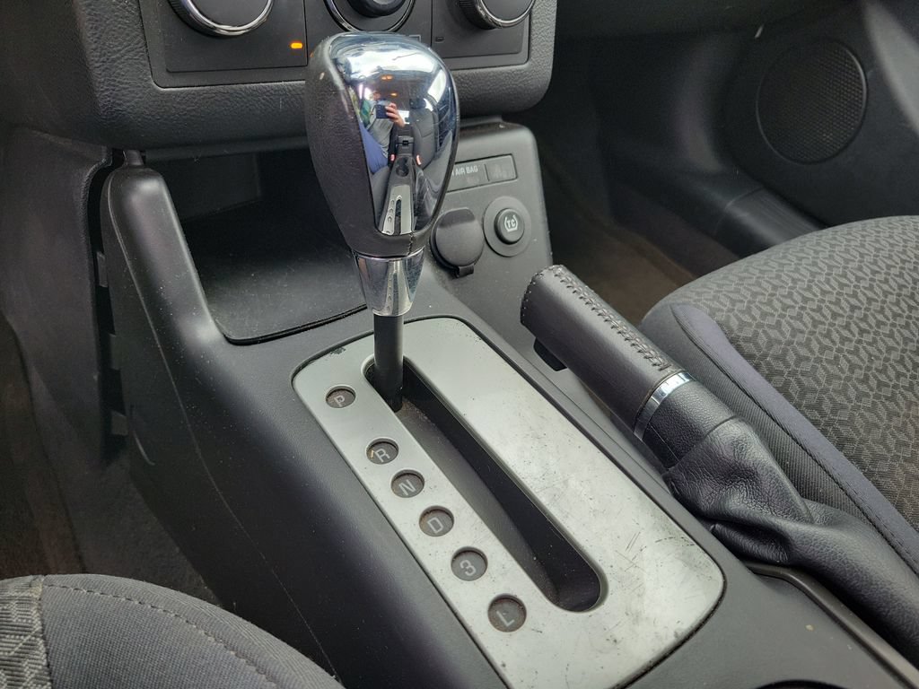 Used 2009 Pontiac G6 Sedan w/ Sport Package 2 FWD image 15