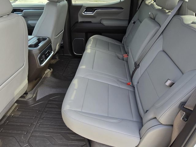 Used 2023 GMC Sierra 1500 SLT image 25