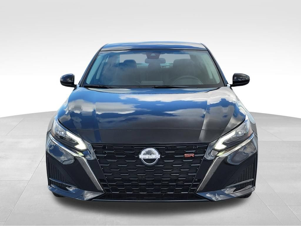 New 2026 Nissan Altima 2.5 SR FWD image 3