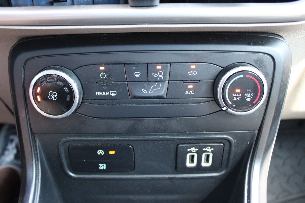 Used 2020 Ford EcoSport S FWD image 44