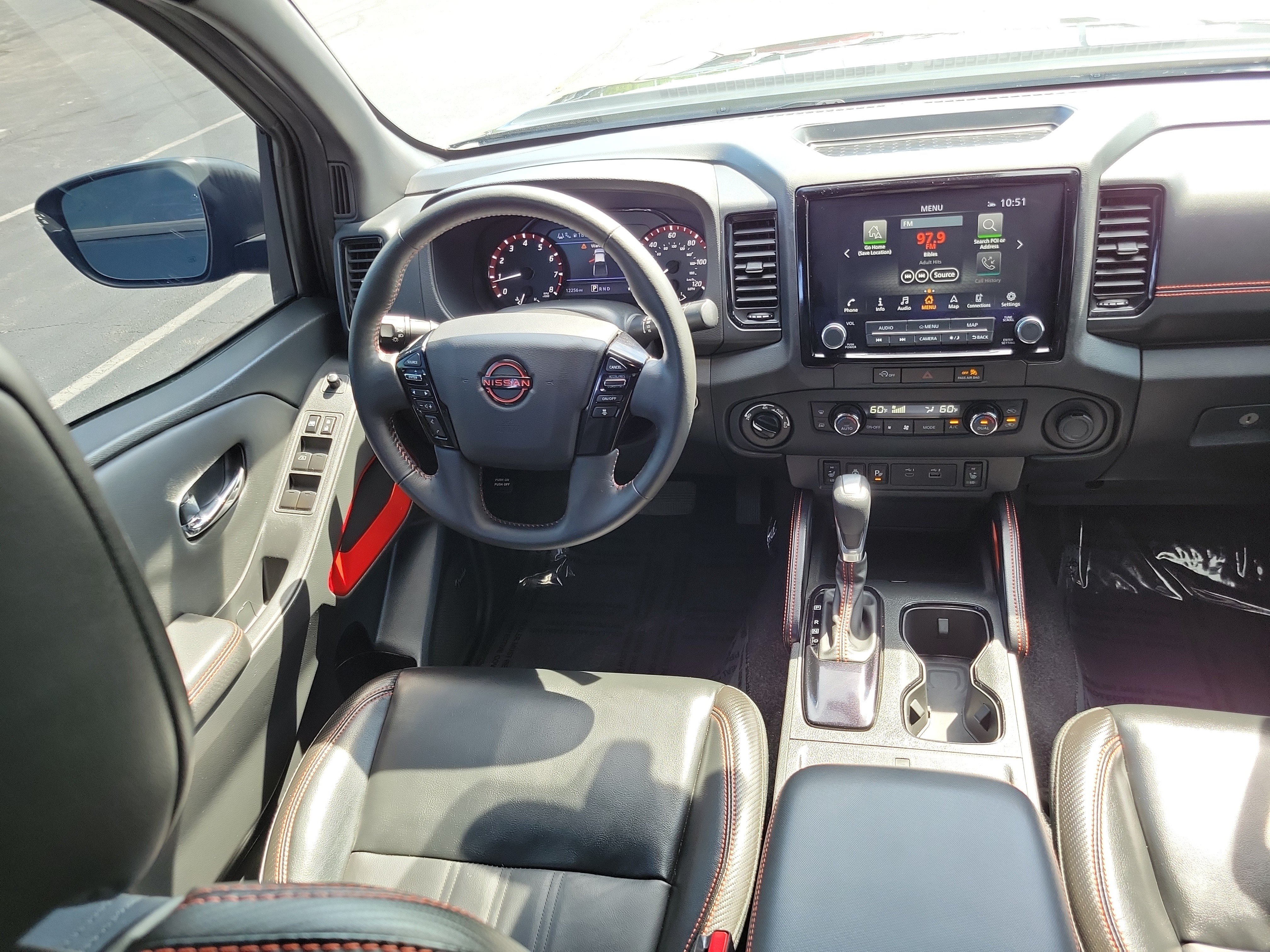 Used 2023 Nissan Frontier PRO-4X w/ Pro-4X Premium Package AWD/4WD image 16