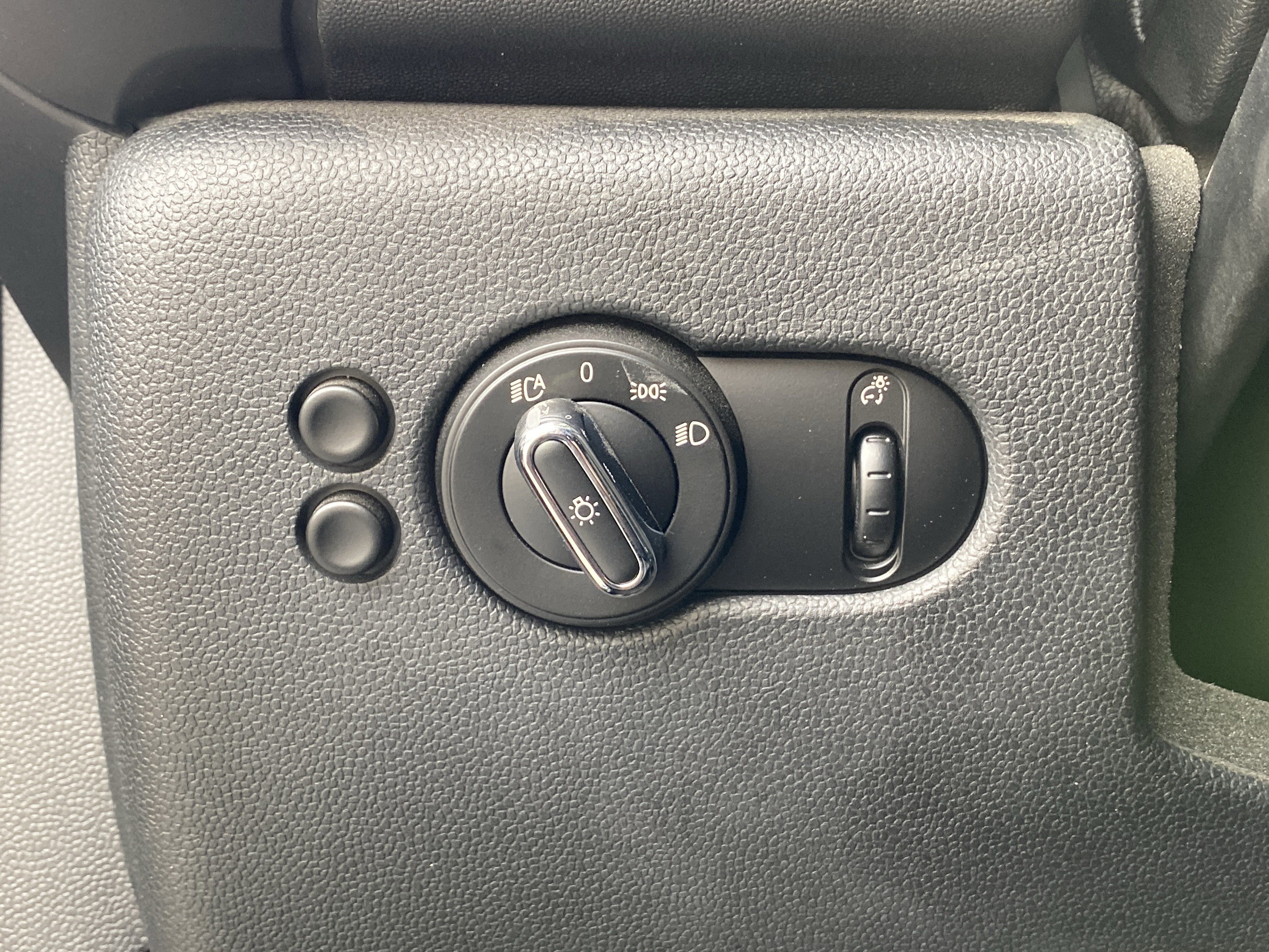 Used 2021 MINI Cooper S image 52