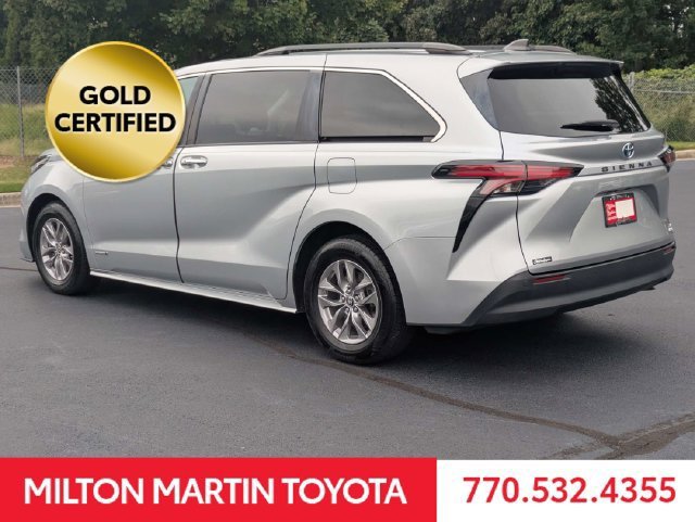 Certified 2021 Toyota Sienna XLE FWD image 7