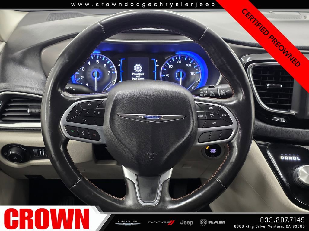 Certified 2020 Chrysler Pacifica Touring-L image 19