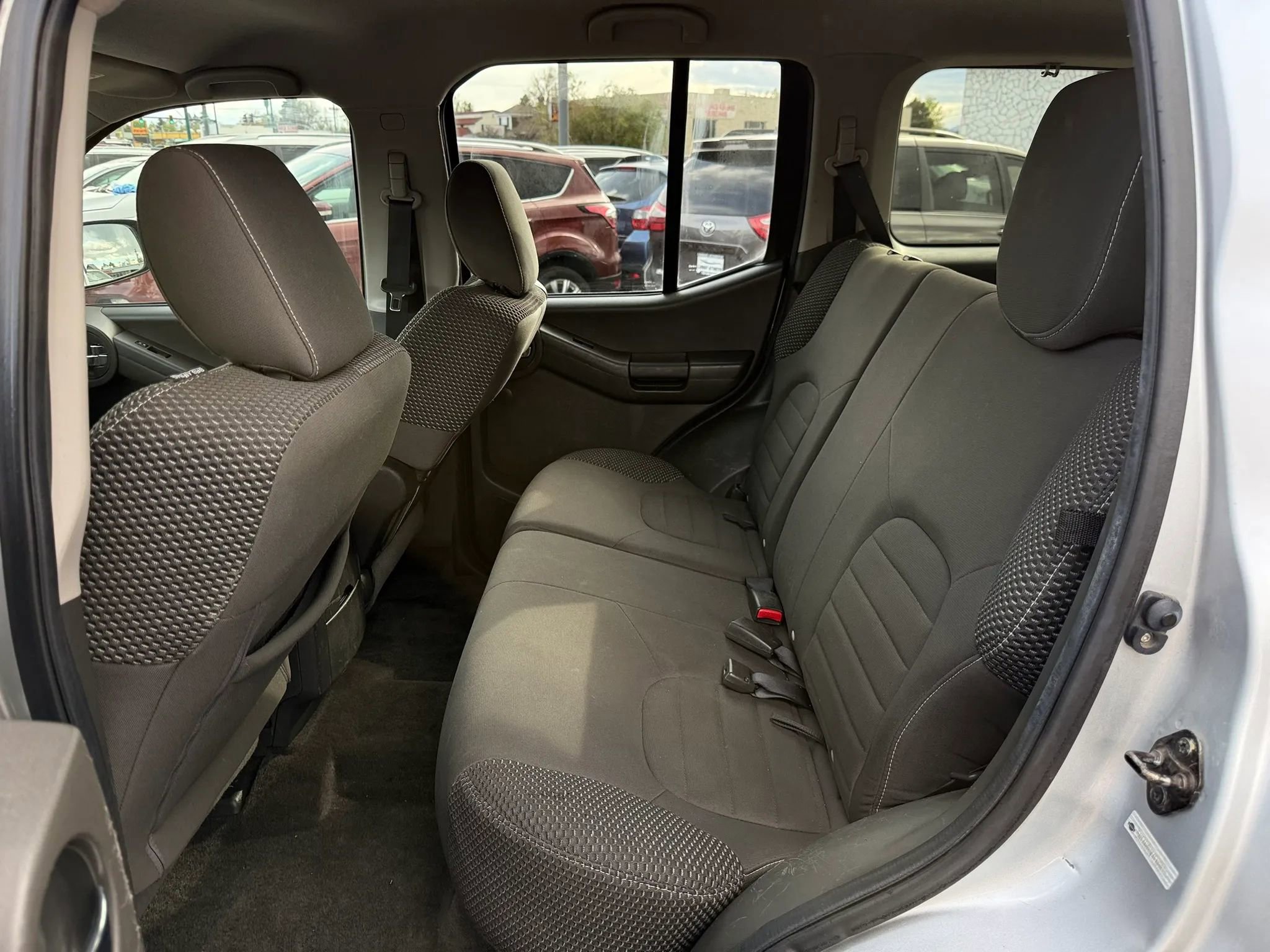 Used 2014 Nissan Xterra PRO-4X w/ Nevada Tow Package AWD/4WD image 16