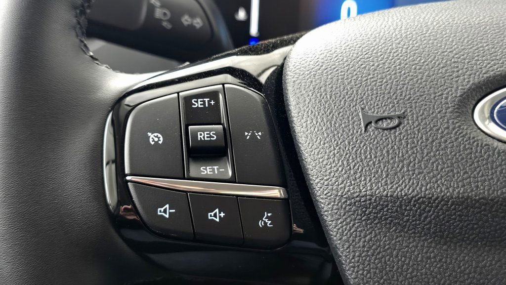 New 2026 Ford Escape Active w/ Cold Weather Package AWD/4WD image 16