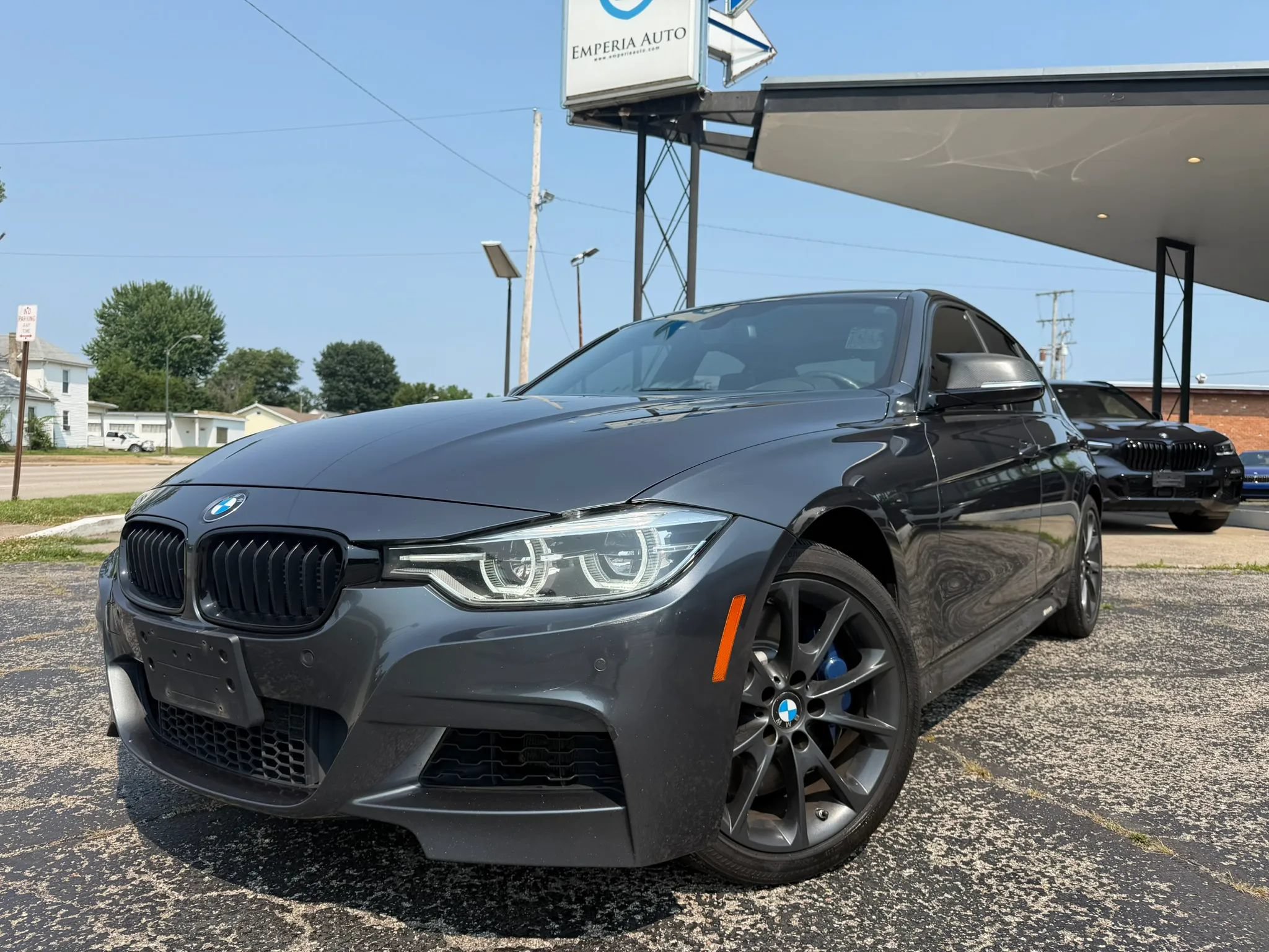 Used 2017 BMW 340i xDrive Sedan w/ Technology Package