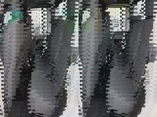 Used 2025 Jeep Gladiator Sport image 13