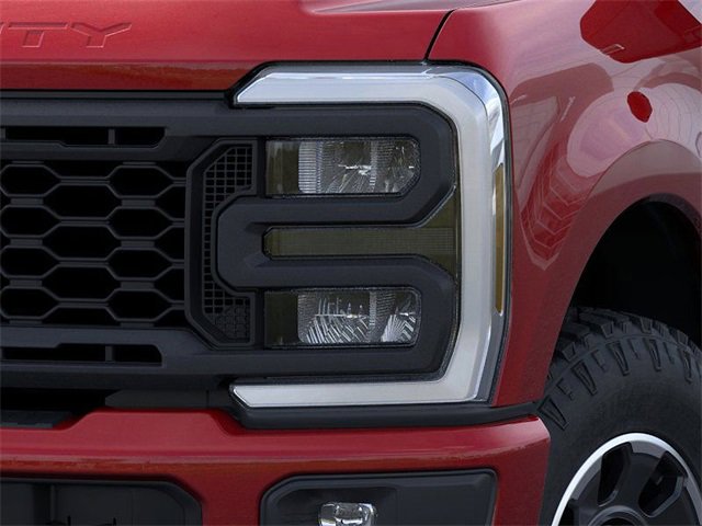 New 2025 Ford F250 Lariat w/ Lariat Ultimate Package image 18