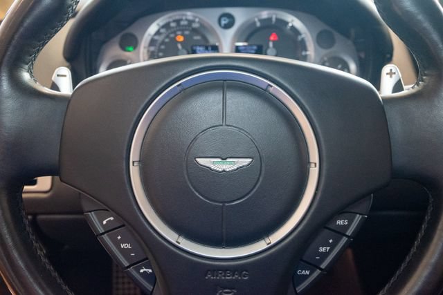 Used 2012 Aston Martin Virage Coupe RWD image 16