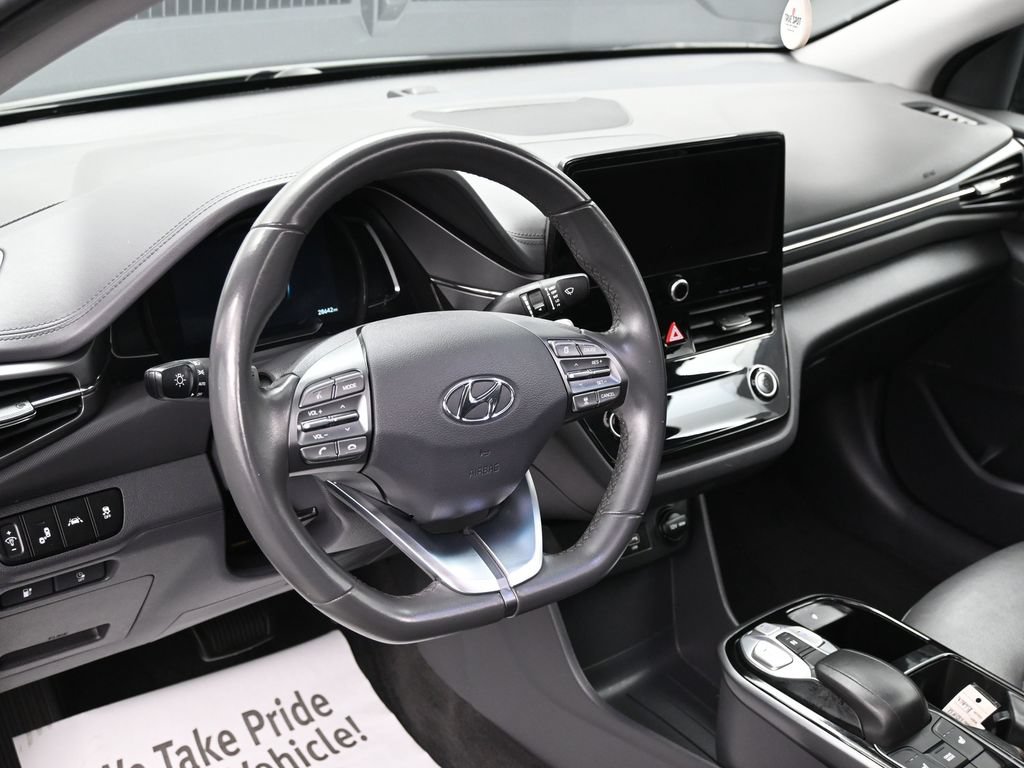 Used 2021 Hyundai Ioniq Limited FWD image 17