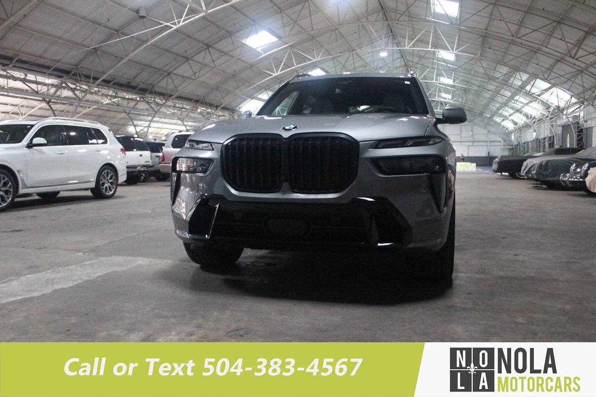 Used 2026 BMW X7 xDrive40i image 4