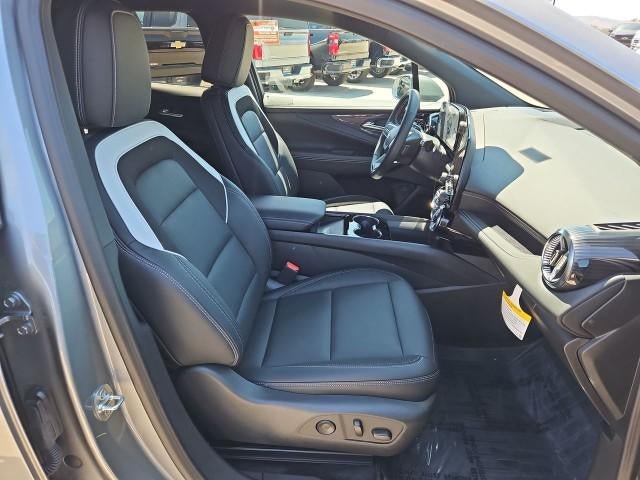 Used 2025 Chevrolet Blazer EV LT AWD/4WD image 27