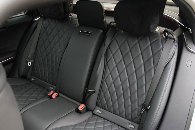 New 2026 Mercedes-Benz S 580 4MATIC Sedan image 31