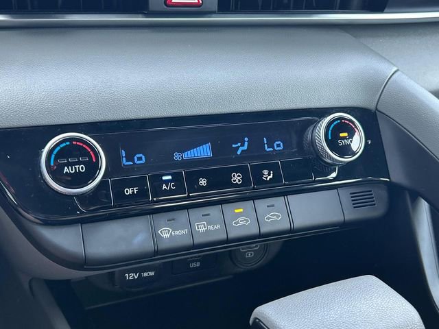 Used 2022 Hyundai Elantra SEL w/ Cargo Package image 29