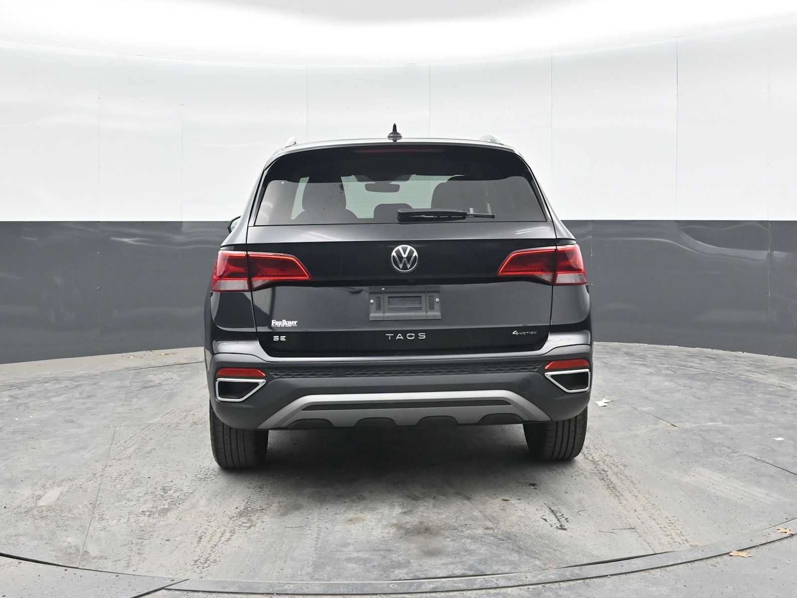 Used 2024 Volkswagen Taos SE AWD/4WD image 11