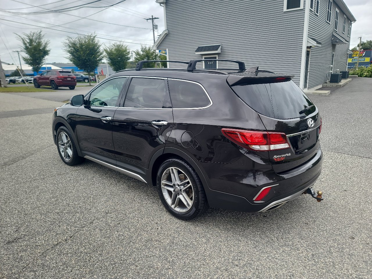 Used 2017 Hyundai Santa Fe Limited w/ Cargo Package image 5