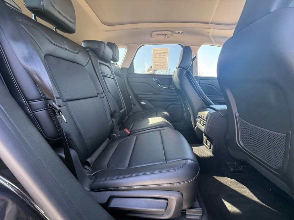 Used 2023 Lincoln Corsair Reserve w/ Equipment Group 201A image 35
