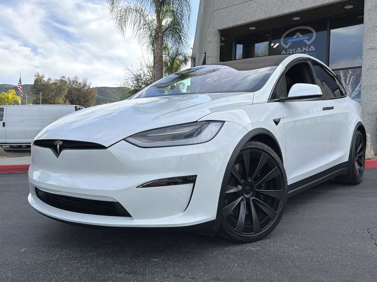 Used 2023 Tesla Model X AWD/4WD image 2