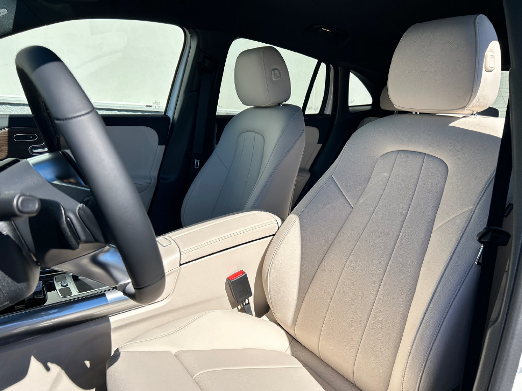 New 2026 Mercedes-Benz GLA 250 4MATIC image 14